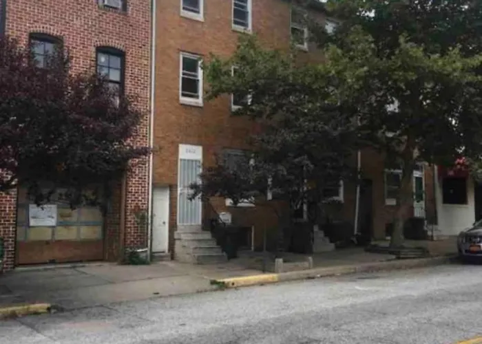 Cozy Rowhouse Next Jhh
